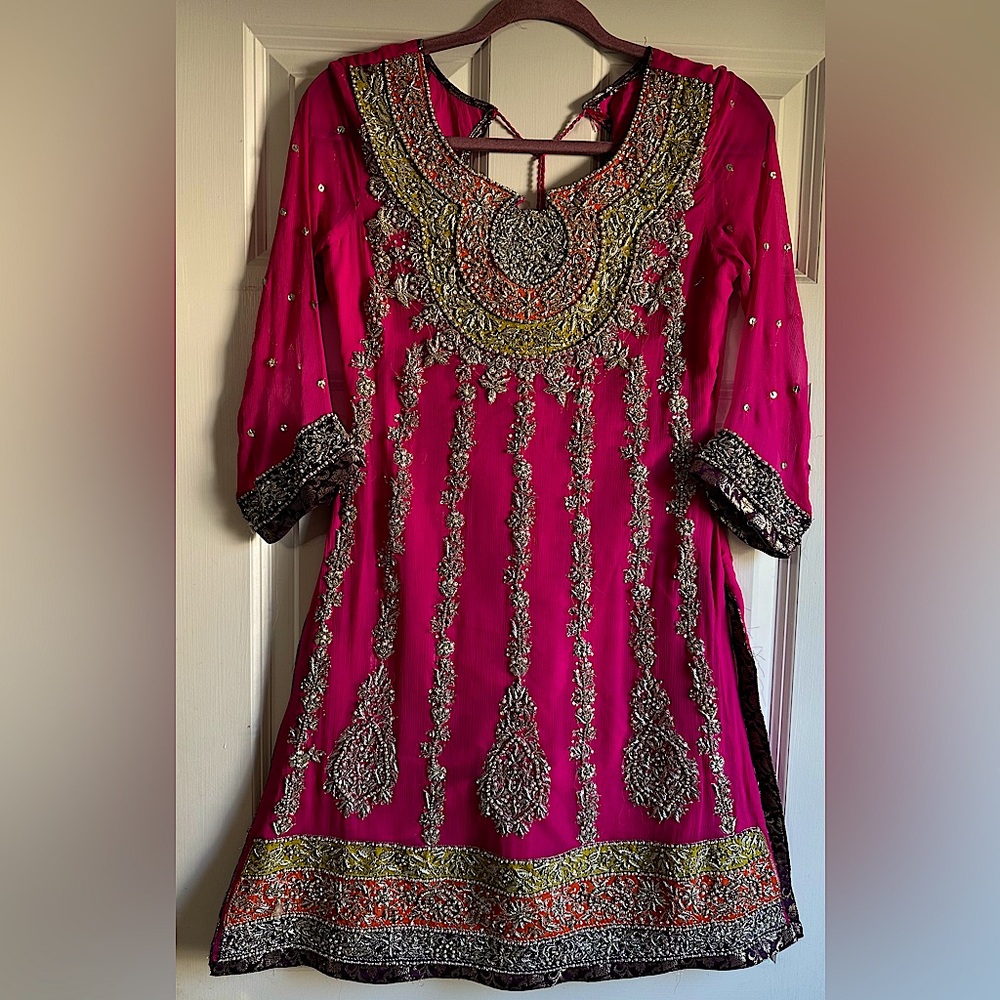 Pakistani luxury bridal wear 3 piece lahanga suit